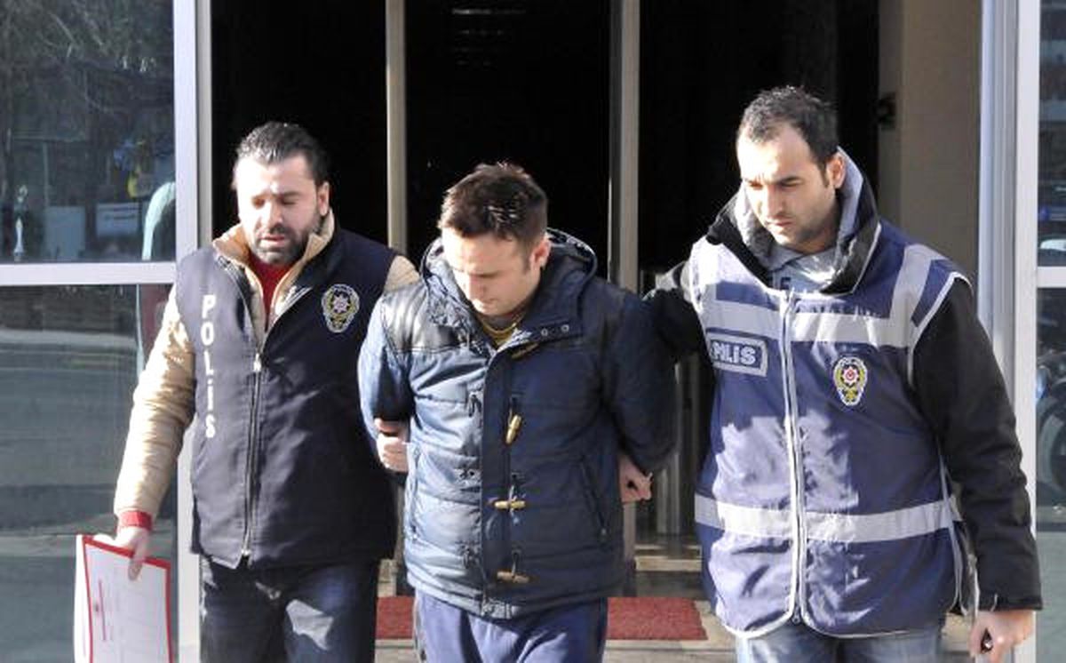 Milli Piyango Biletleriyle Şans Oyunları Kuponlarını Çalan Hırsız Yakalandı