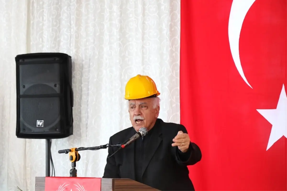 Perinçek: "Kandil\'e Beyaz Bayrak Çektireceğiz"