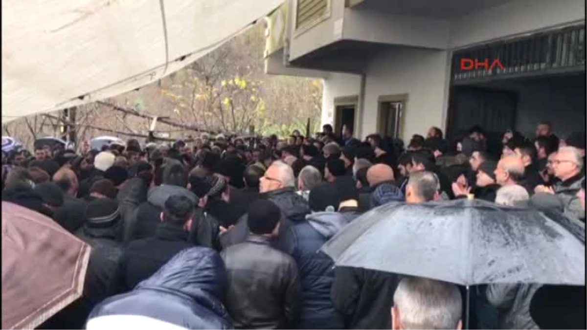 Zonguldak Bıçaklanarak Öldürülen Gelin ve Kayınvalidesi Toprağa Verildi
