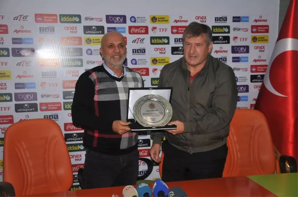 Alanyaspor\'da Susic ile Yollar Ayrıldı