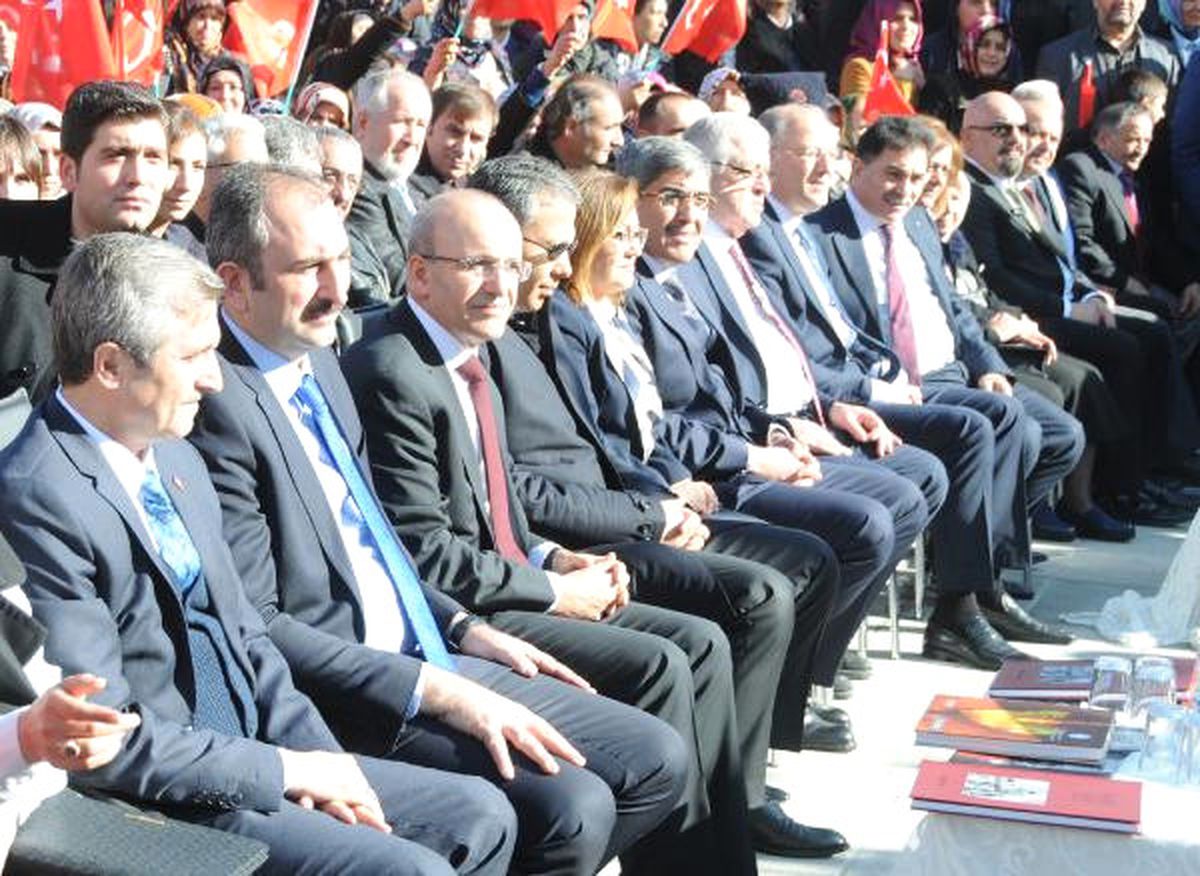 Bakan Gül: Tek Tip Kıyafet Milletimizin Beklentisiydi (2)