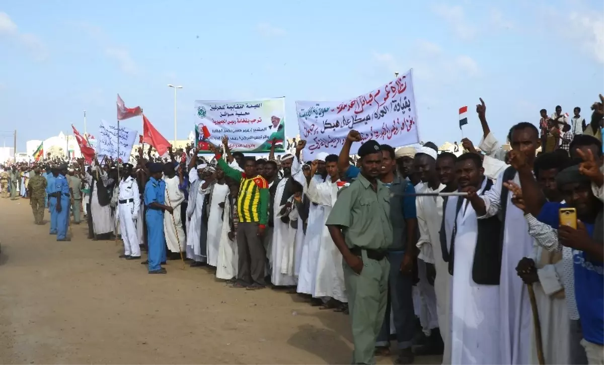 Cumhurbaşkanı Erdoğan, Port Sudan\'ı Ziyaret Etti