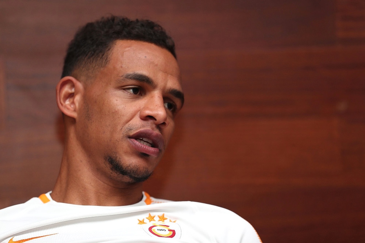 Galatasaray\'a Fernando\'dan Kötü Haber