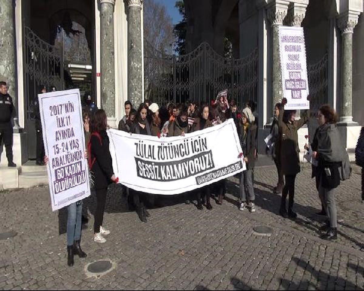 İstanbul Üniversitesi Önünde "Zülal Tütüncü" Prdotestosu