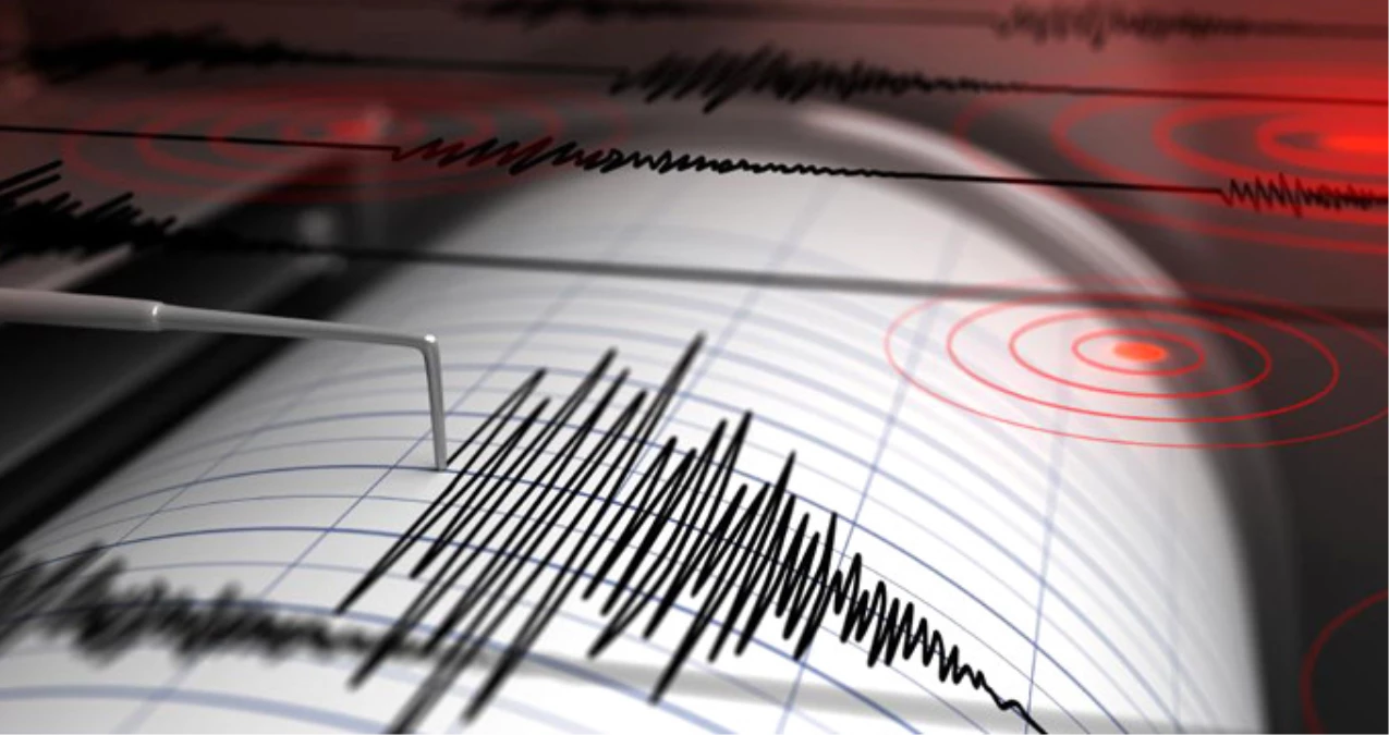 İzmir Körfezi\'nde 4,8 ve 3,9 Büyüklüğünde İki Ayrı Deprem! Çevre İllerden de Hissedildi