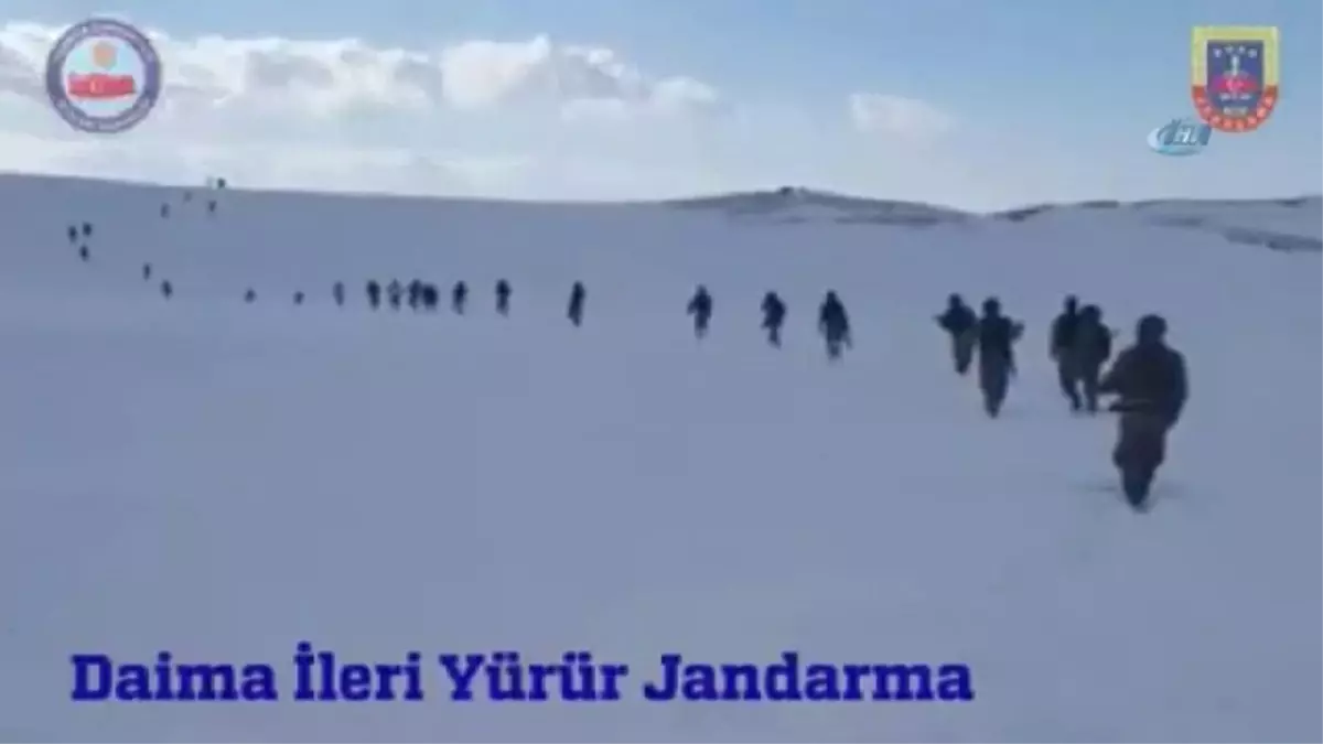 Jandarma Kar Kış Dinlemiyor