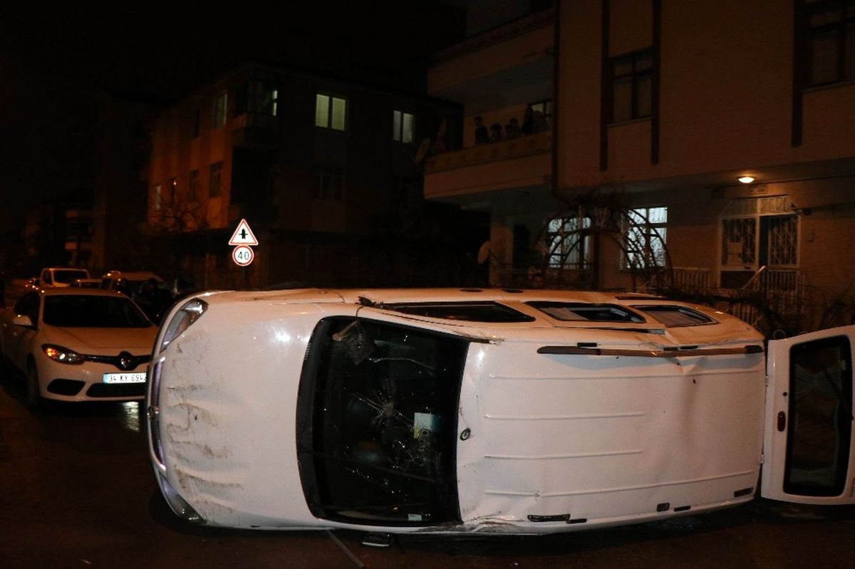 Kayseri\'de Trafik Kazası: 2 Yaralı
