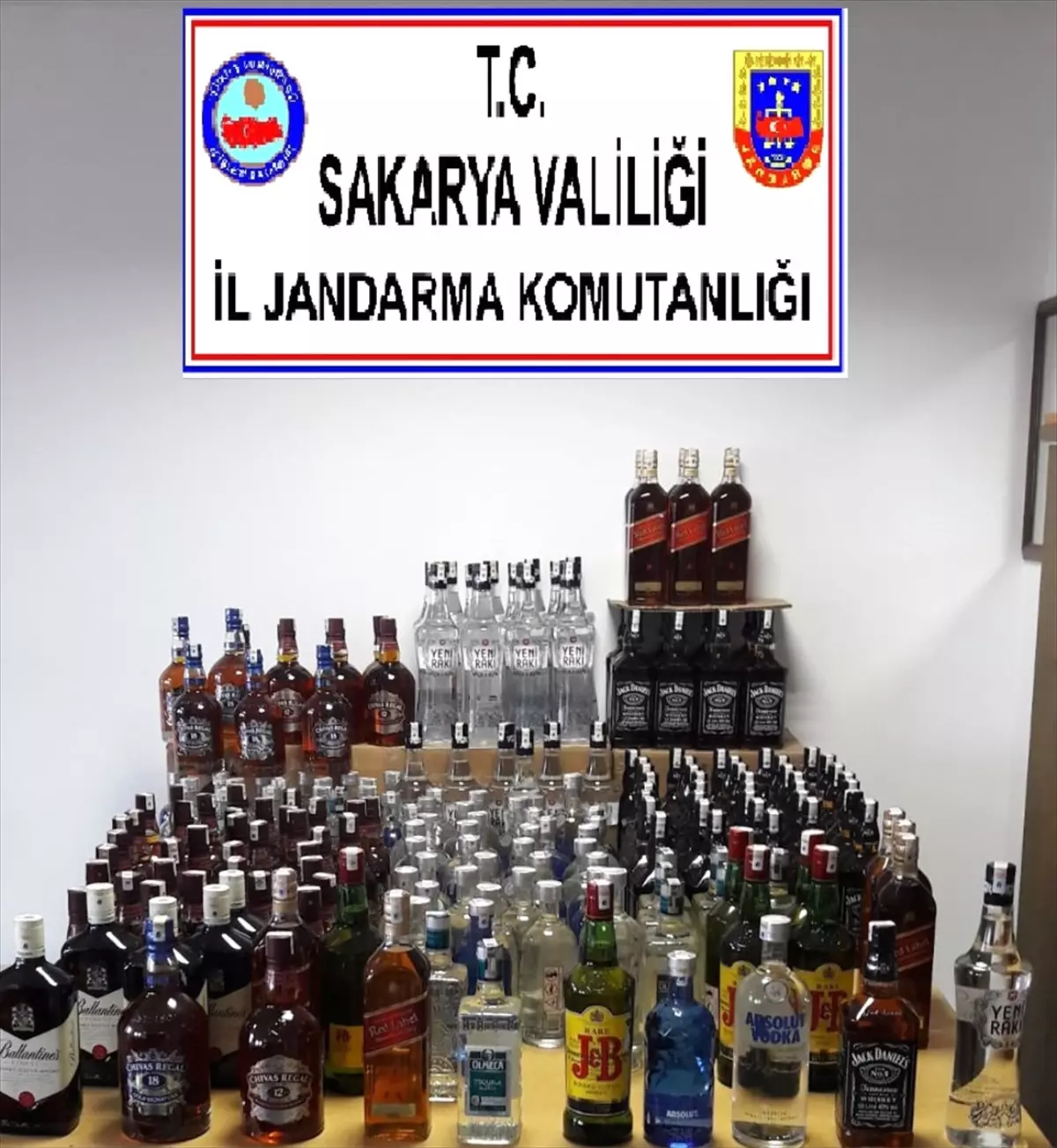 Sakarya\'da Sahte İçki Operasyonu