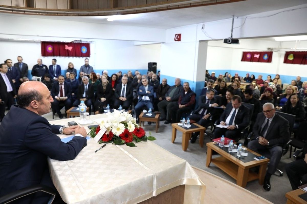 Vali Orhan Çiftçi, "Halk Toplantısı"Na Katıldı