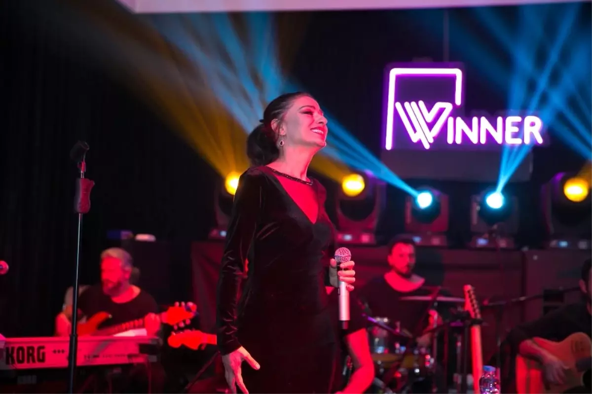 Winner İncek\'te Erken Yılbaşı Coşkusu