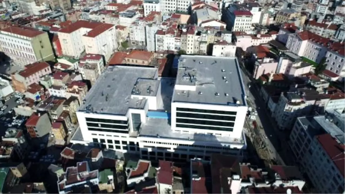 Yeniden Yapılan Taksim İlk Yardım Hastanesi\'nin Havadan Fotoğrafları