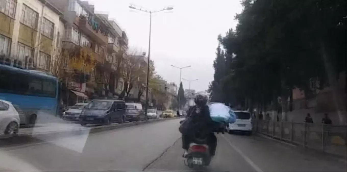 5 Kişilik Aile Bir Motosiklette