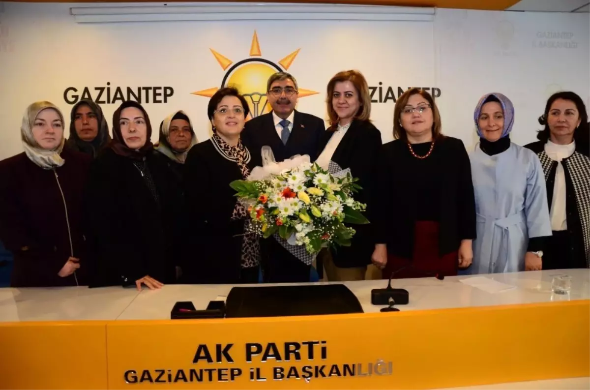 AK Parti Gaziantep İl Kadın Kolları Başkanı Feray Yılmaz Oldu