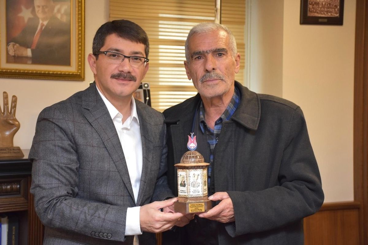 Başkan Çelik, Şehit Fethi Sekin\'in Ailesini Ağırladı