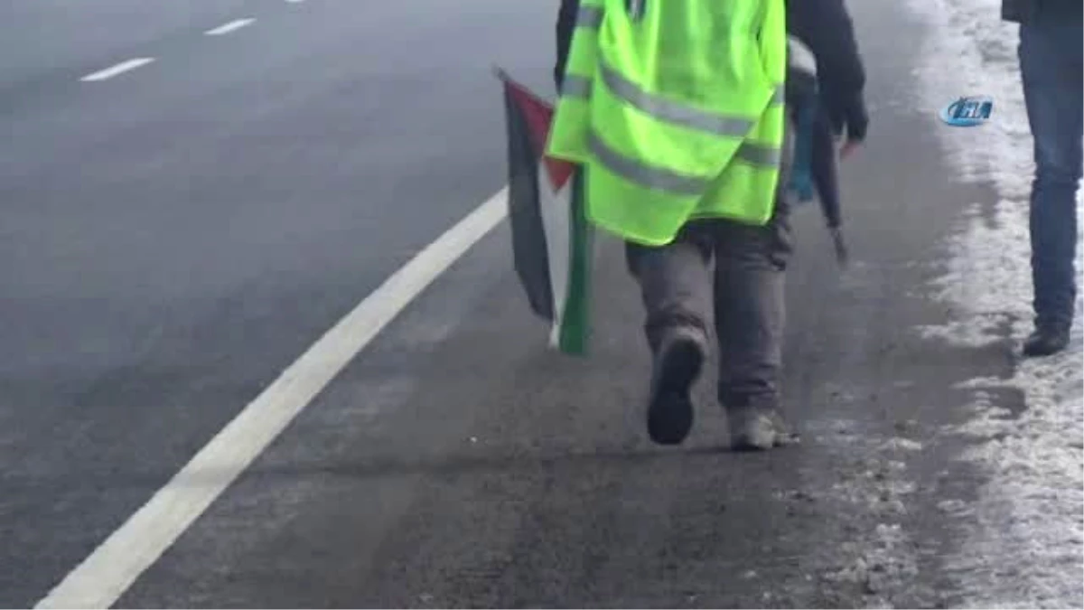 Filistin ve Kudüs\'teki Zulme Karşı Yürüyüş Başlattı
