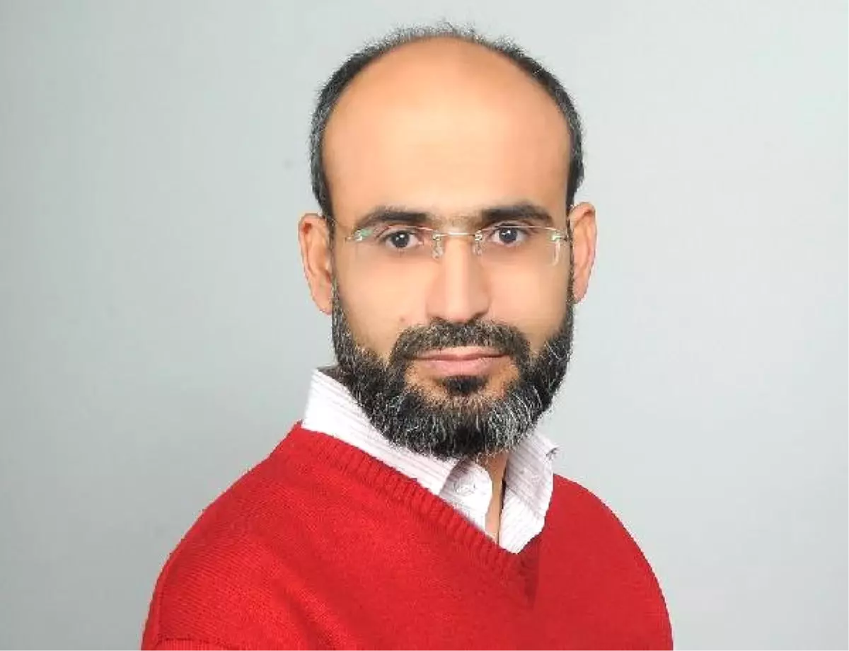 Konya\'da "Eşofman Giyen Kız Öğrenci, Zina Yapmıştır" Diyen Öğretmene Soruşturma