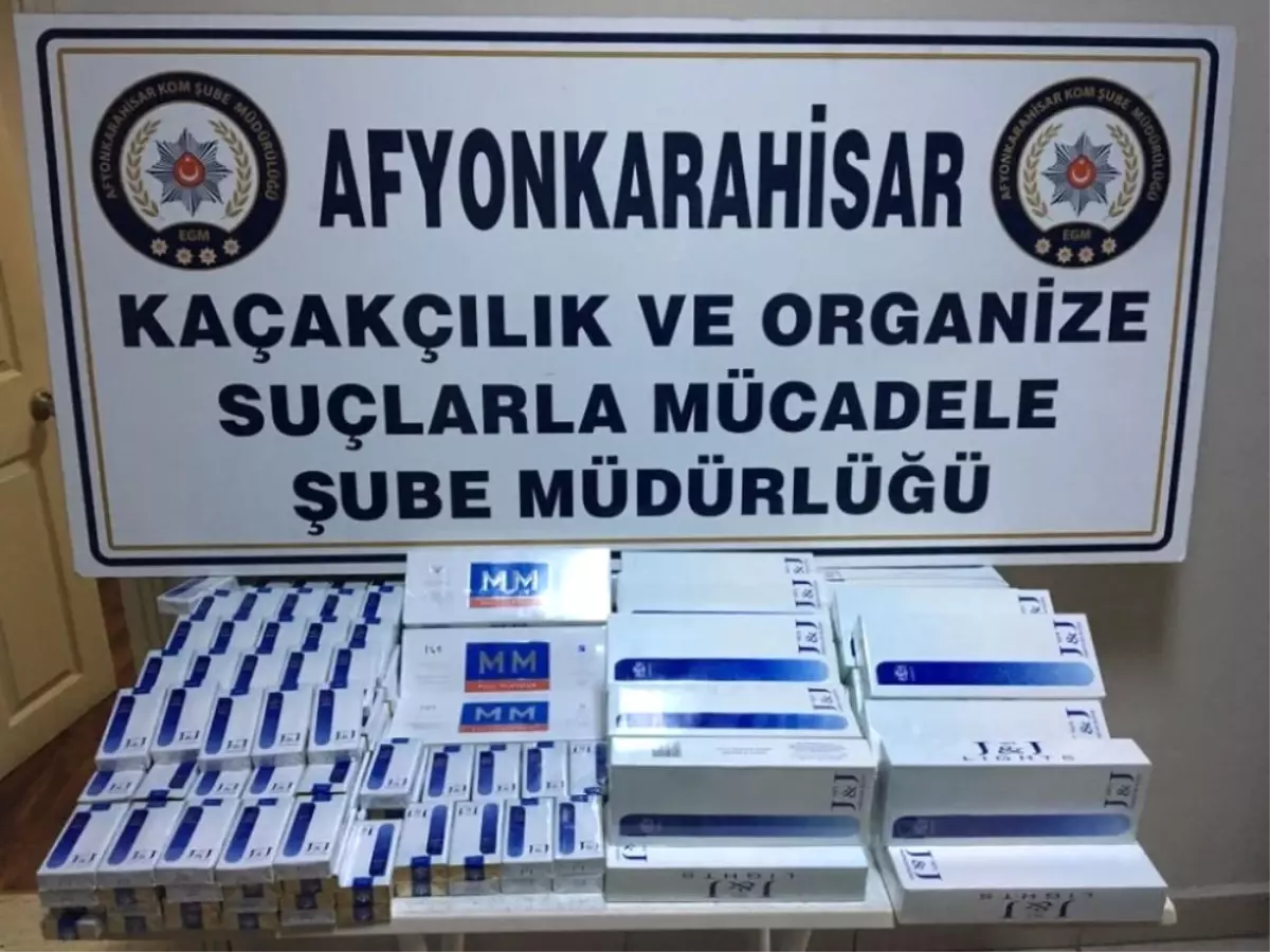 Polis 2 Araçta 550 Paket Gümrük Kaçağı Sigara Yakaladı