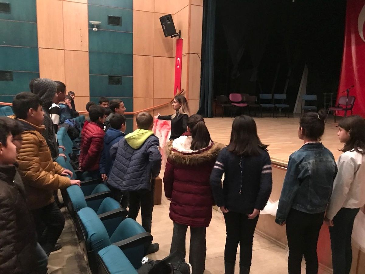 Tatvan Emniyet Müdürlüğünden Çocuklara Yönelik Proje