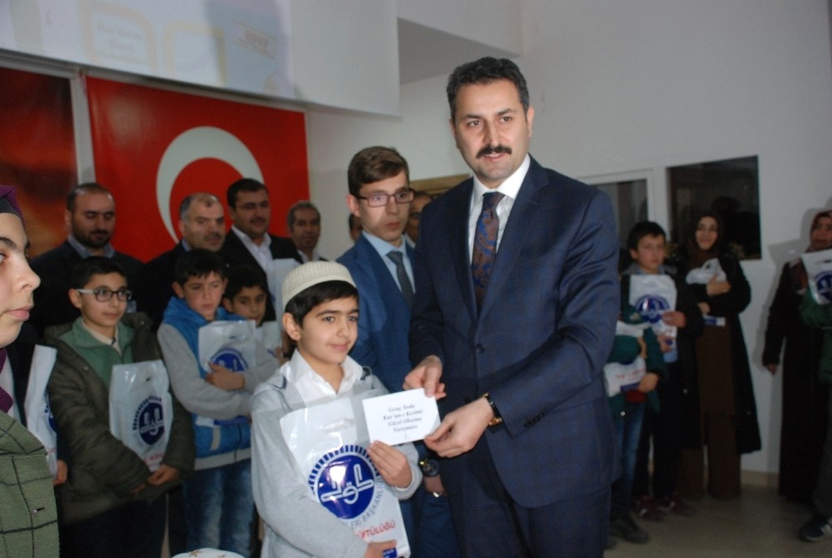 Tokat\'ta Kur\'an-ı Kerim\'i Güzel Okuma, Hafızlık ve Ezan Okuma Yarışması