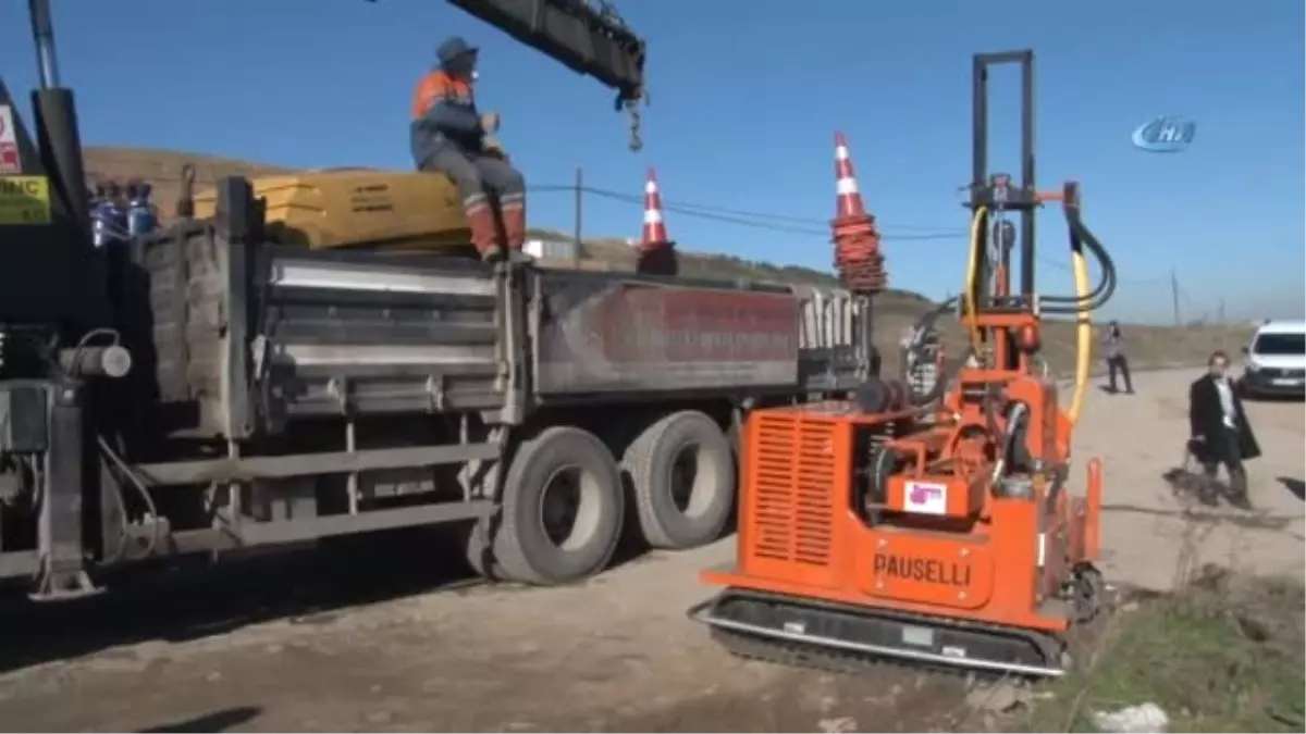 Tuzla\'da Kimyasal Kimyasal Atığın Olduğu Alana Giden Yol Kapatıldı