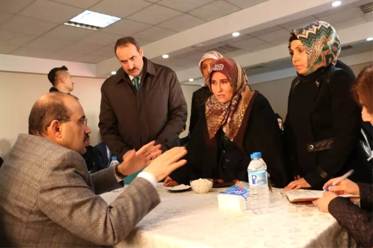 Vali Ustaoğlu, Mahalle Sakinleriyle Bir Araya Geldi