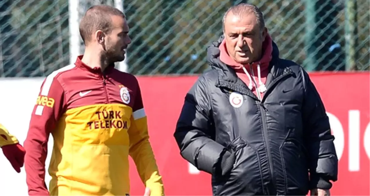 Wesley Sneijder\'in Galatasaray\'a Dönmesi Gündeme Geldi