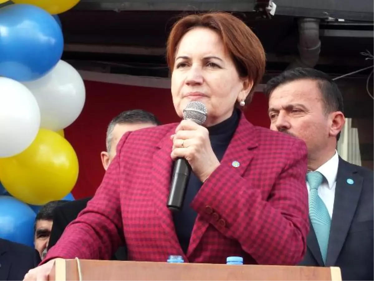 Akşener: Sakın Zekeriya Öz\'ün Durumunu Unutmayasın