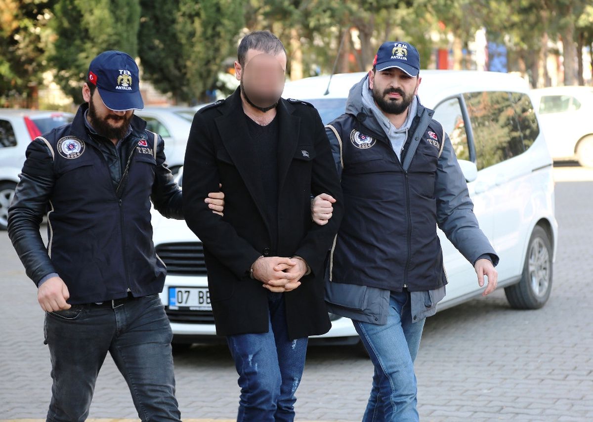 Askeri Mahrem Yapı Çözüldü, Operasyonlar Ardı Ardına Geldi