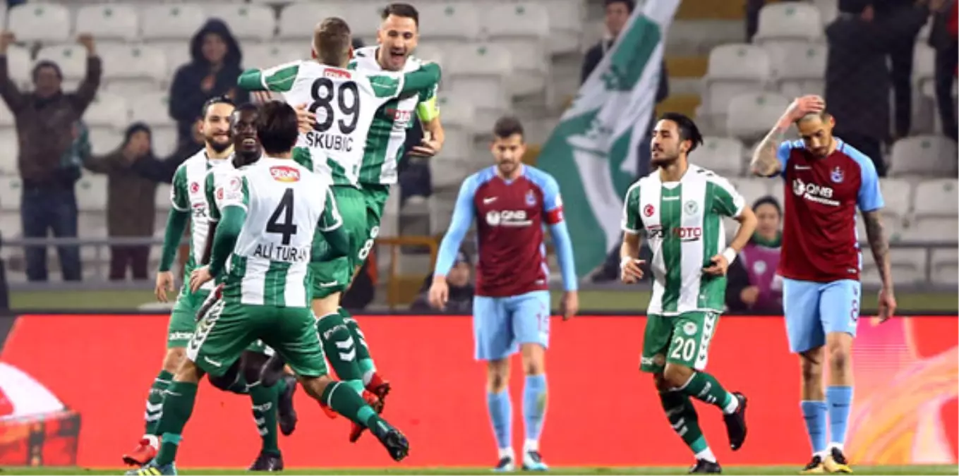 Konyaspor-Trabzonspor! İlk 11\'ler...