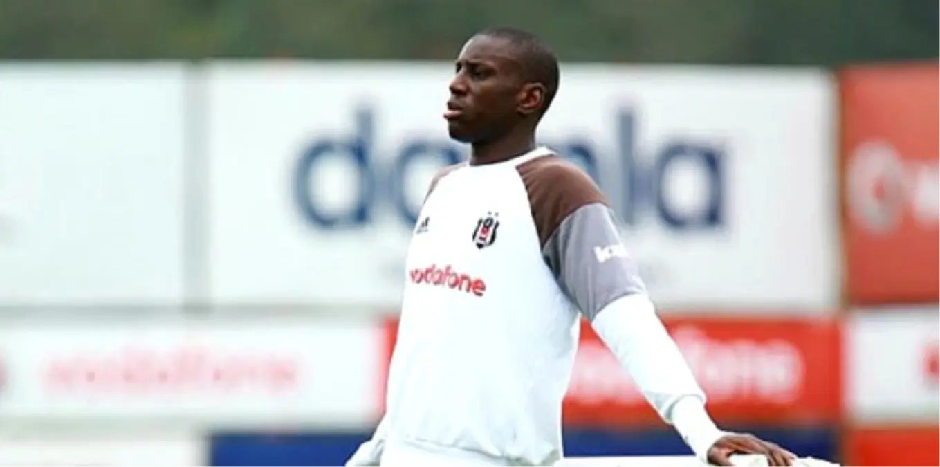 Demba Ba: Boş Sözleşmeye İmzayı Atarım!