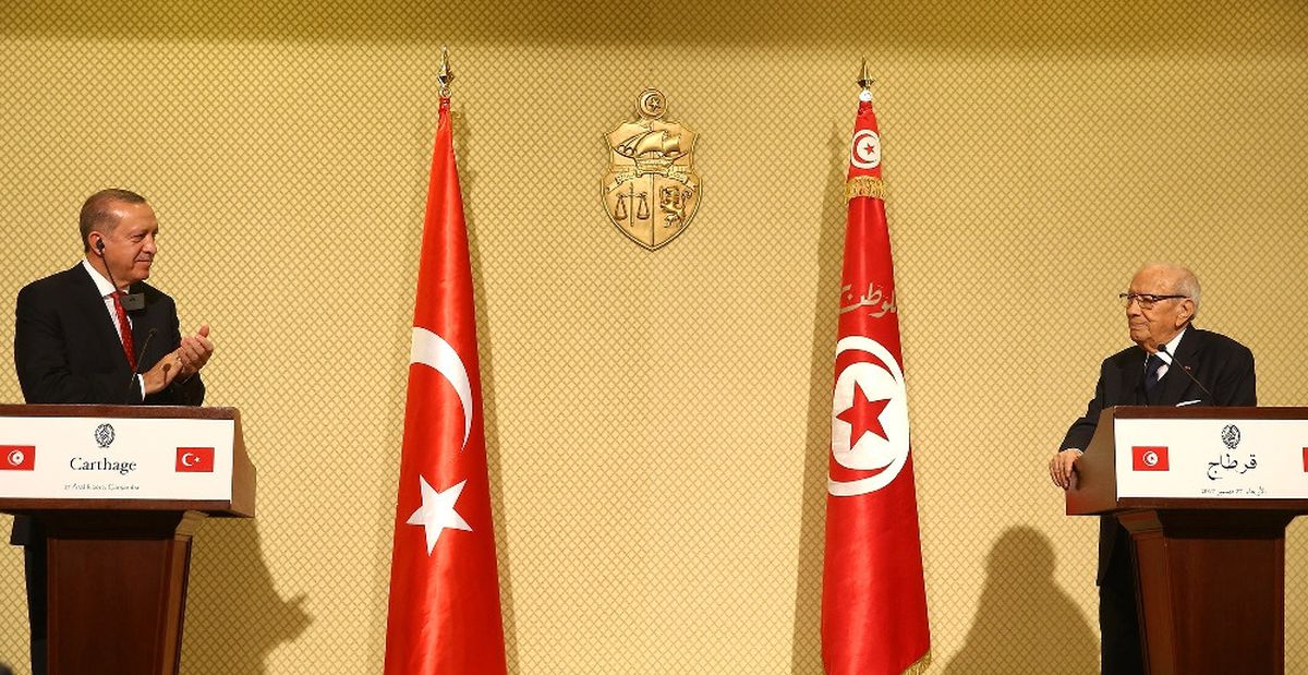 Esed, Devlet Terörü Estirmiş Aslında Bir Teröristtir"