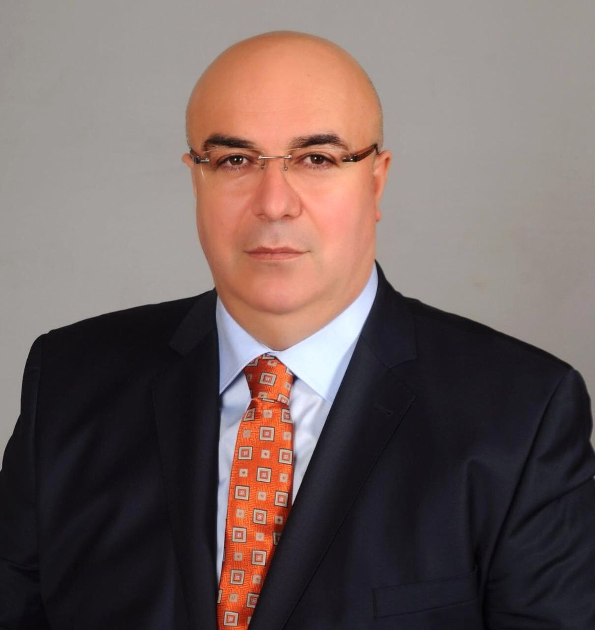 Hüseyin Demir: "Cezaevleri, Devlete Yük Olmaktan Çıkarılmalı"