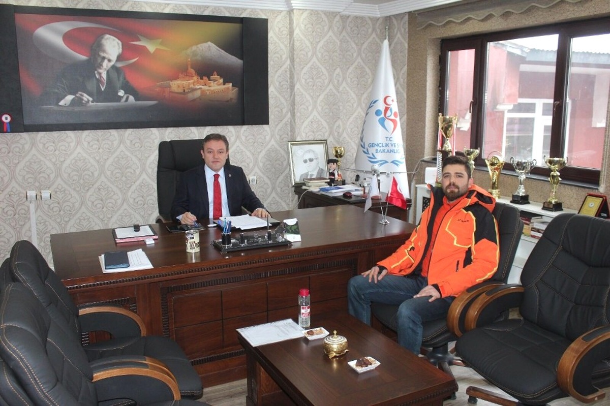 Iğdırlı Öğrenciler Ağrı\'da Kayak Yapacak