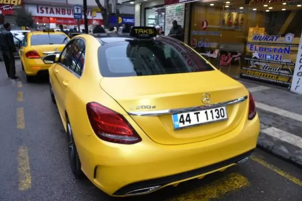 Lüks Otomobilleri Taksi Yapan Şoförler, Kontak Açamaz Hale Geldi Son
