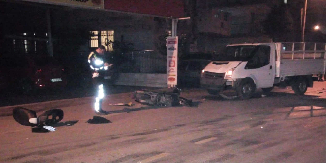 Milas\'ta Motosiklet Kazası: 2 Ağır Yaralandı