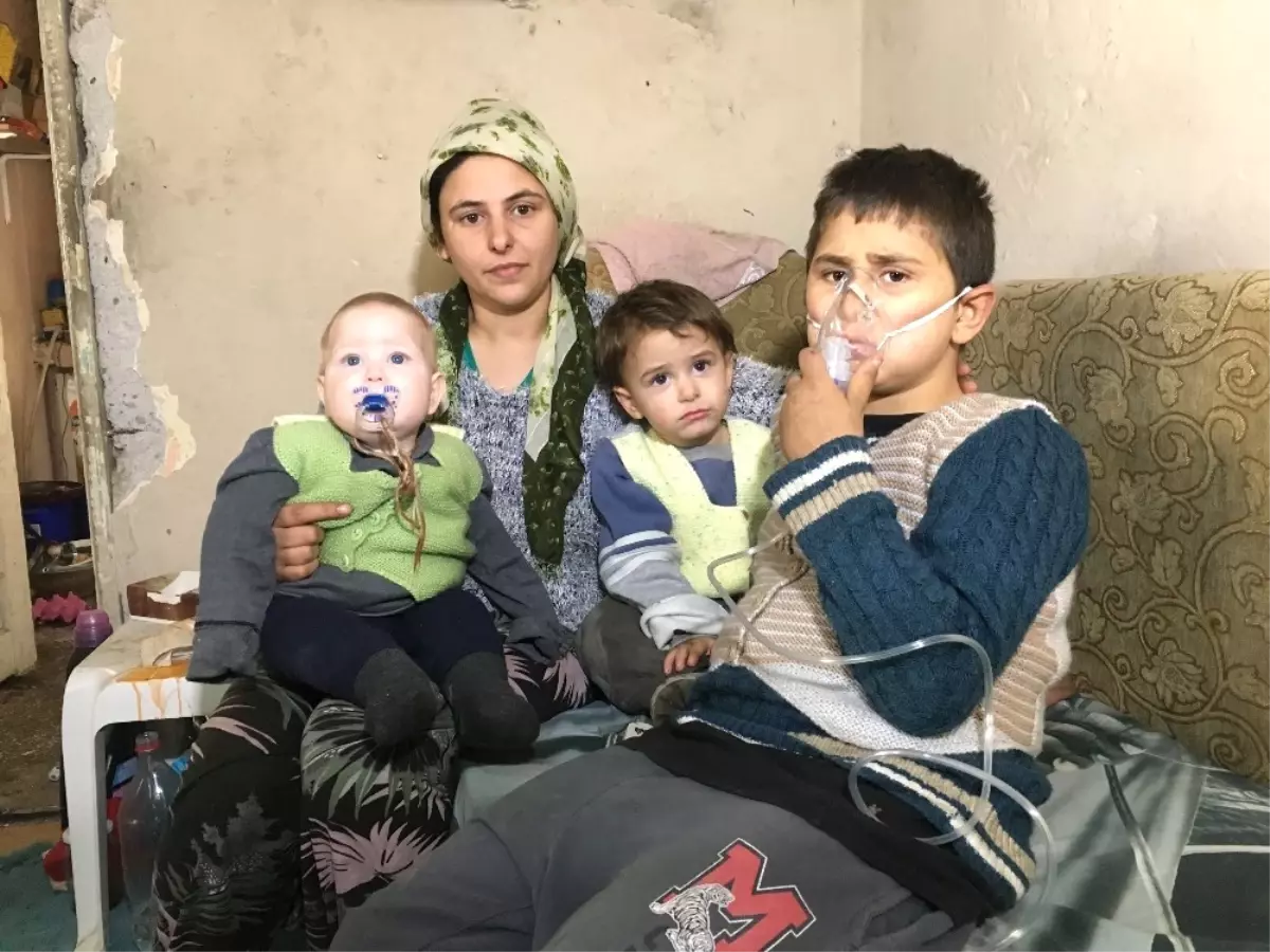 10 Yaşındaki Engelli Doğukan, Eczaneye Borçları Yüzünden İlaçsız Kaldı