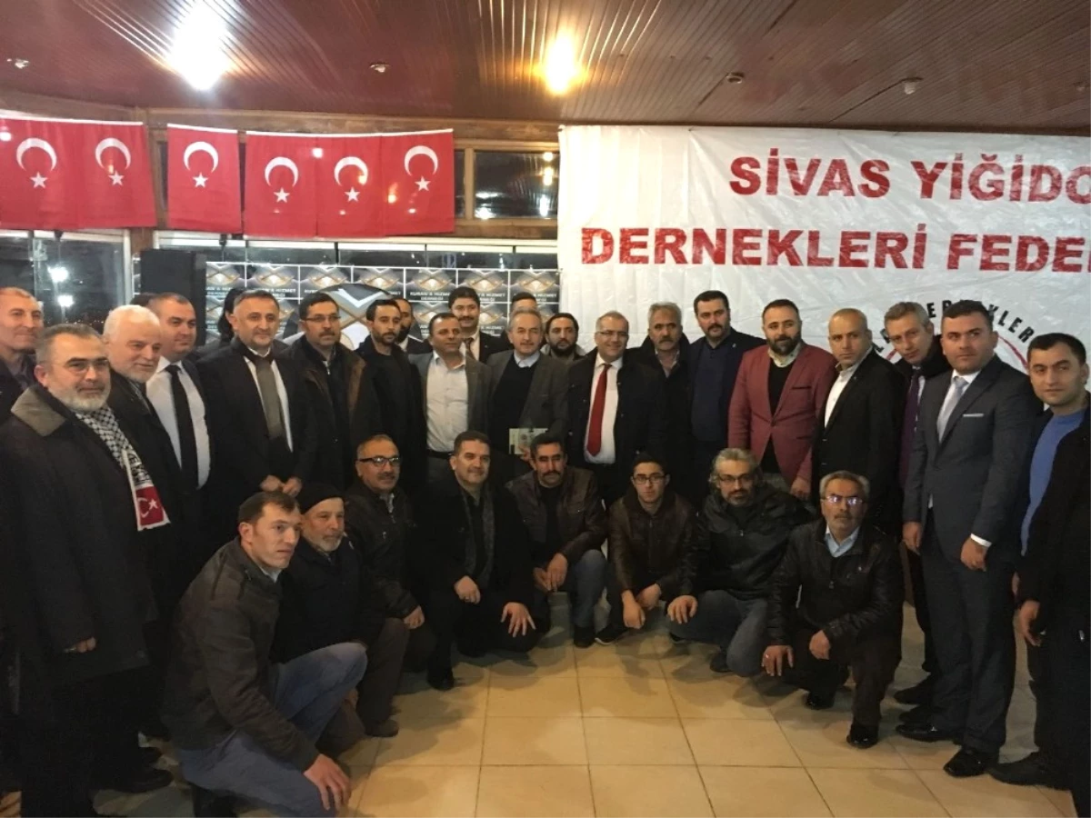 Seyyid Ahmet Arvasi İzmir\'de Dualar ile Anıldı