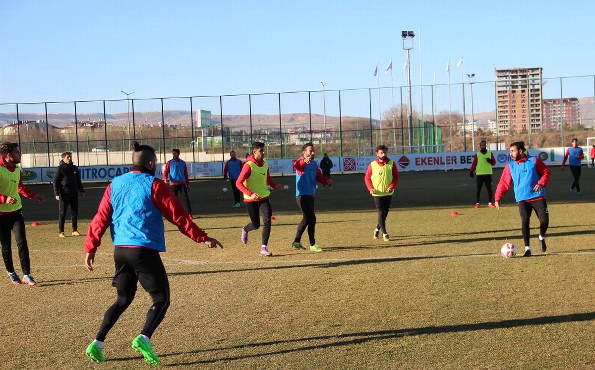 Sivas Belediyespor İkinci Yarıya Hazırlanıyor
