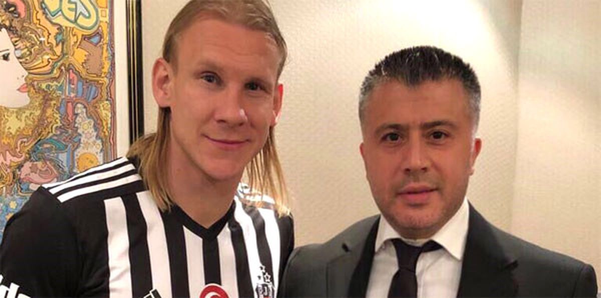 Vida Hepsini Geri Çevirdi
