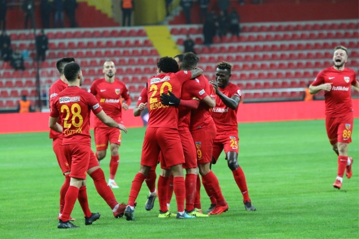 Ziraat Türkiye Kupası: Kayserispor: 3 - Antalyaspor: 1 (Maç Sonucu)