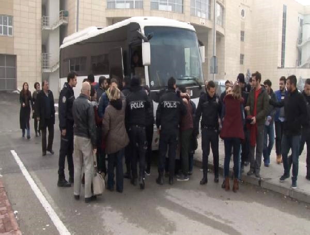 34 İldeki Fetö Operasyonunda 18 Tutuklama