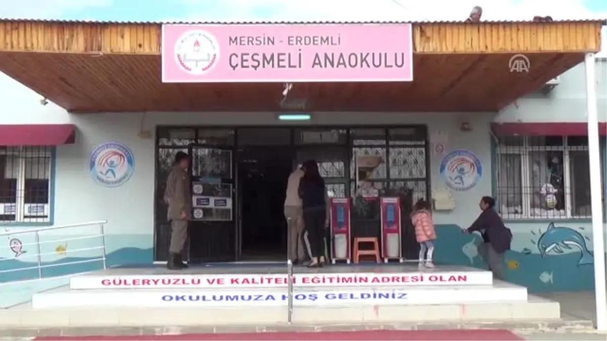 Anaokulunun Tavan Sıvası Düştü: 4 Öğrenci Yaralı