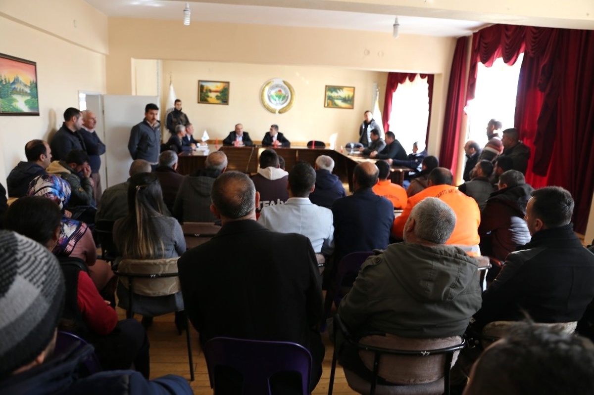 Başkan Vekili Çetin, Belediye Çalışanlarıyla Bir Araya Geldi