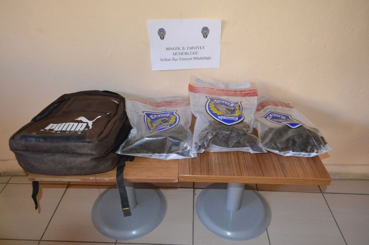 Bingöl\'de 3 Kilo 265 Gram Uyuşturucu Elegeçirildi