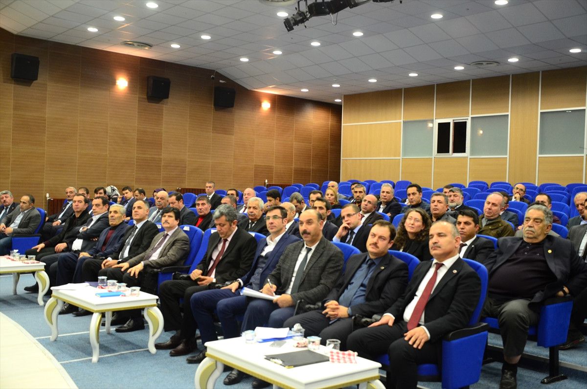 Bitlis\'te Yatırım ve Değerlendirme Toplantısı