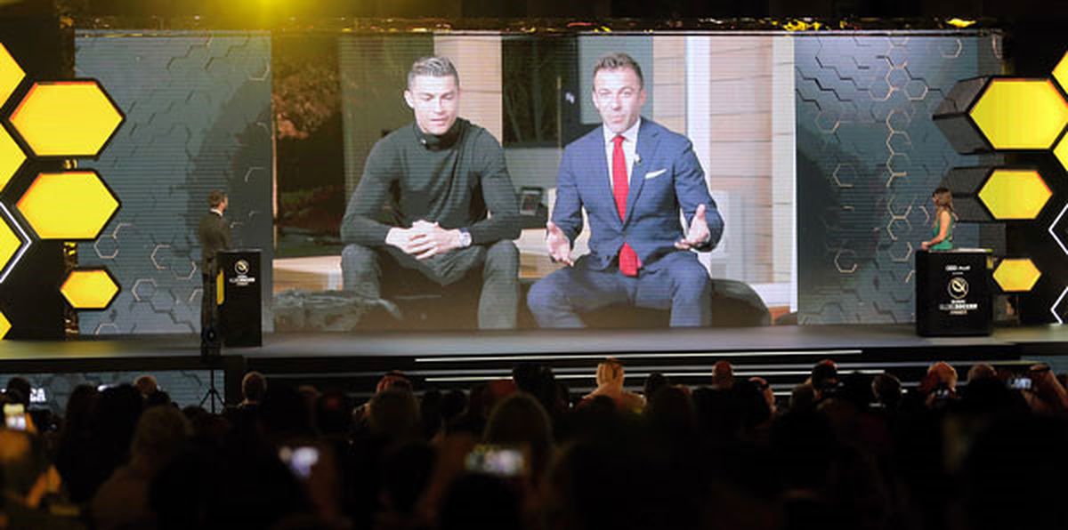 Cristiano Ronaldo\'ya Bir Ödül Daha!