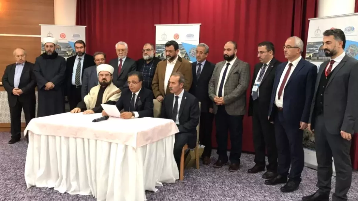 Dünya Müslüman Alimleri Birliği \'Kudüs\' İçin Sivas\'ta Bir Araya Geldi