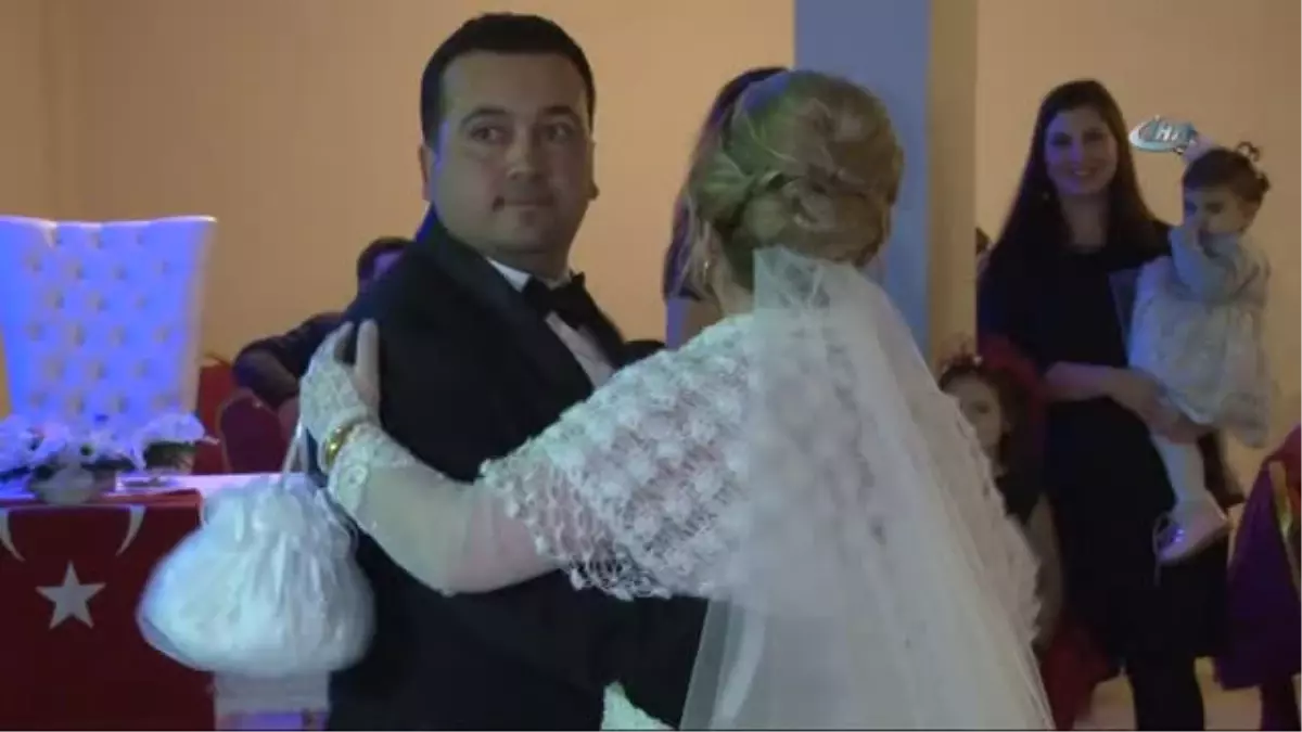 İzmir\'de İlk Kez Müftü Nikah Kıydı