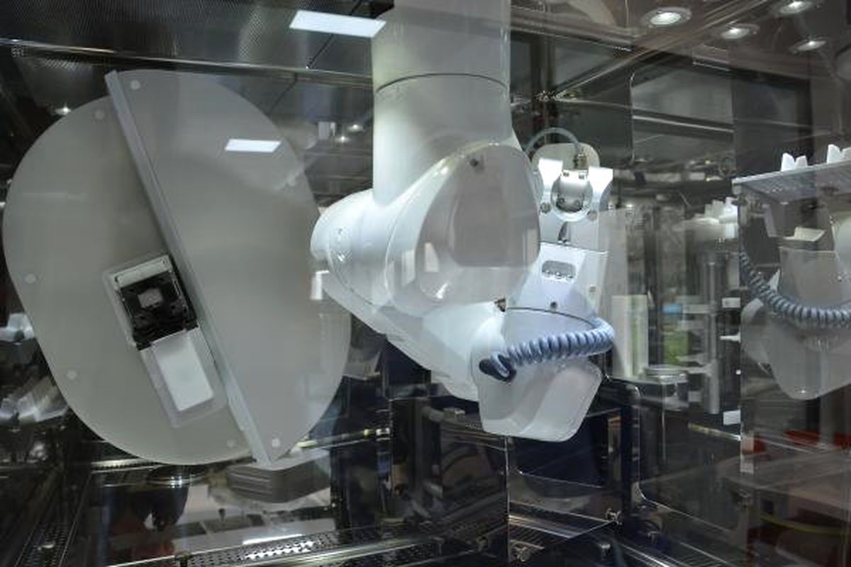 Kanser Hastalarına, Robotik Kemoterapi