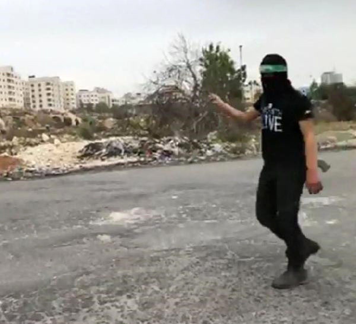 Ramallah\'ta Göstericilerle İsrail Askerleri Arasındaki Çatışmalar Devam Ediyor